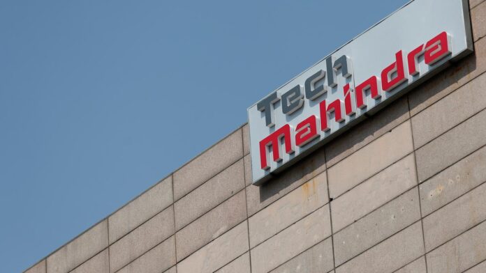 tech-mahindra-q2-net-profit-surges-153%-to-₹1,250-crore
