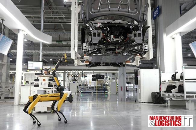 future-factories:-how-iot-and-bespoke-software-are-transforming-uk-manufacturing