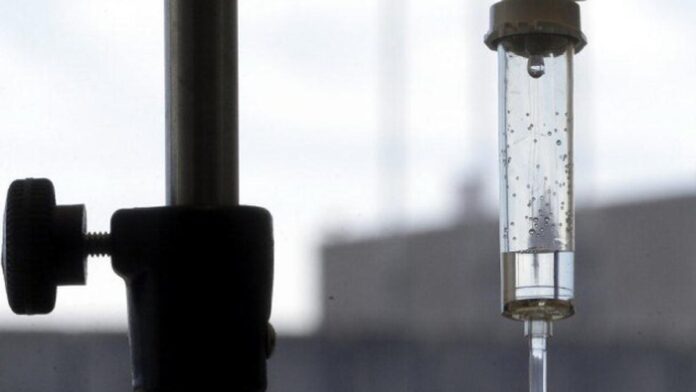 us.-faces-shortage-of-iv-fluids,-india-alerts-domestic-firms-to-chip-in 