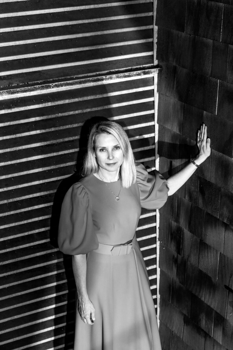 marissa-mayer:-i-am-not-a-feminist-i-am-not-neurodivergent.-i-am-a-software-girl