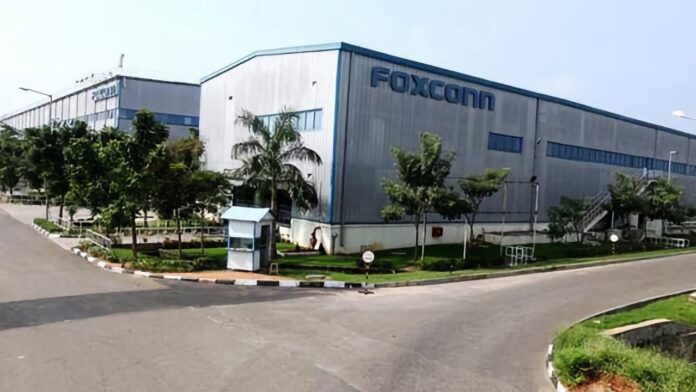foxconn-india-drops-recruitment-discrimination-against-married-women