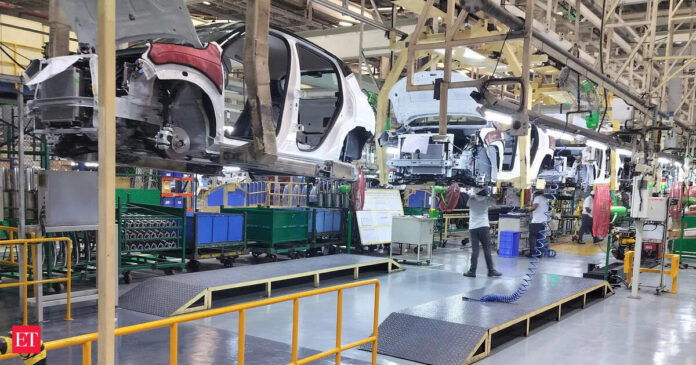 manufacturing-base-and-cost-advantages-to-make-india-a-leader-in-global-auto-component-market:-niti-aayog manufacturing-base-and-cost-advantages-to-make-india-a-leader-in-global-auto-component-market:-niti-aayog