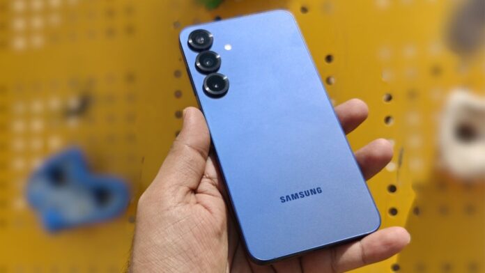 samsung-may-shift-manufacturing-from-vietnam-to-india-amid-us-tariff-threat:-report