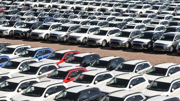 india’s-passenger-vehicle-sales-hit-record-4.3…