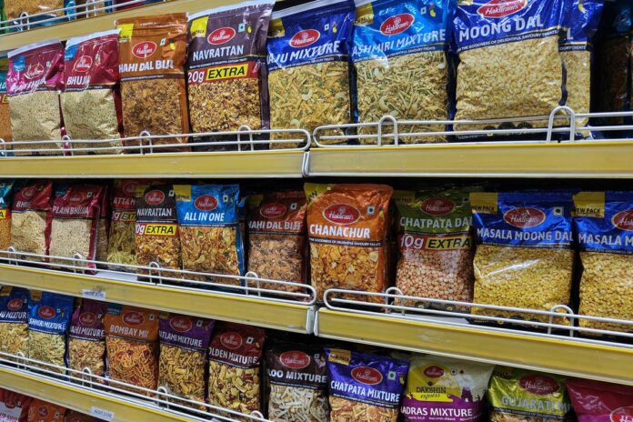 little-bites,-big-returns:-india’s-snacks-industry-draws-foreign-investors