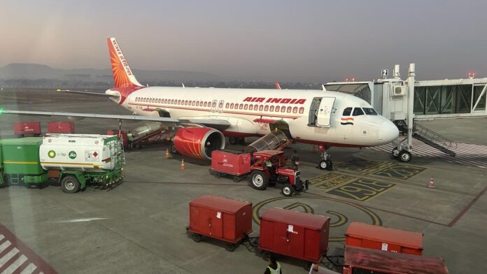 air-india-sees-pakistan-airspace-ban-costing-it-$600-million-over-12-months,-seeks-aid