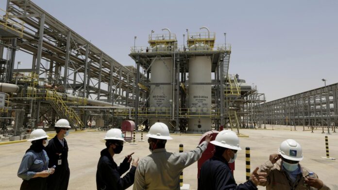 saudi-oil-giant-aramco-announces-first-quarter-profits-of-$26-billion,-down-4.6%-from-a-year-earlier saudi-oil-giant-aramco-announces-first-quarter-profits-of-$26-billion,-down-4.6%-from-a-year-earlier