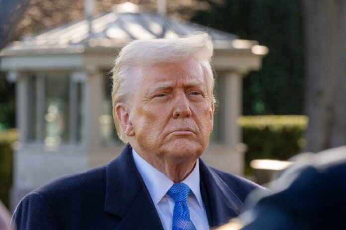 trump-emphasizes-tariff-policy-aims-to-boost-military-equipment-and-tech-manufacturing-over-textiles:-‘we-want-to-make-big-things’