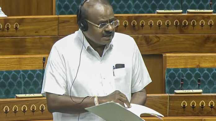 trump’s-steel-tariff-plan-to-have-‘minor’-impact-on-india:-minister