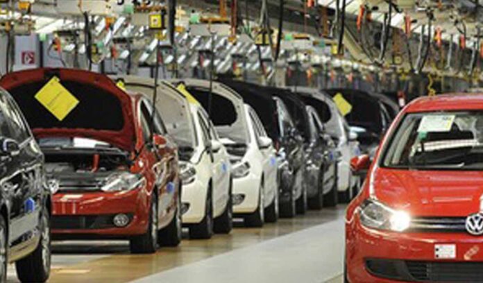 india’s-auto-sector-powers-$5-trillion-economy-dream;-contributes-over-7-per-cent-to-gdp
